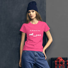 Load image into Gallery viewer, FastCat Pembroke Welsh Corgi Women&#39;s Shirt